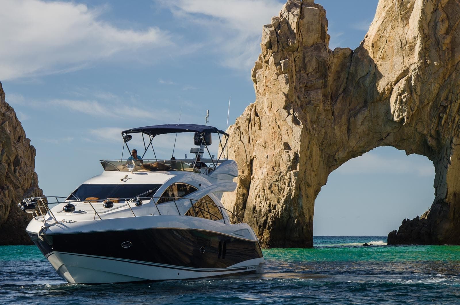 Sunseeker 60ft — yacht charter in Cabo San Lucas — photo 2