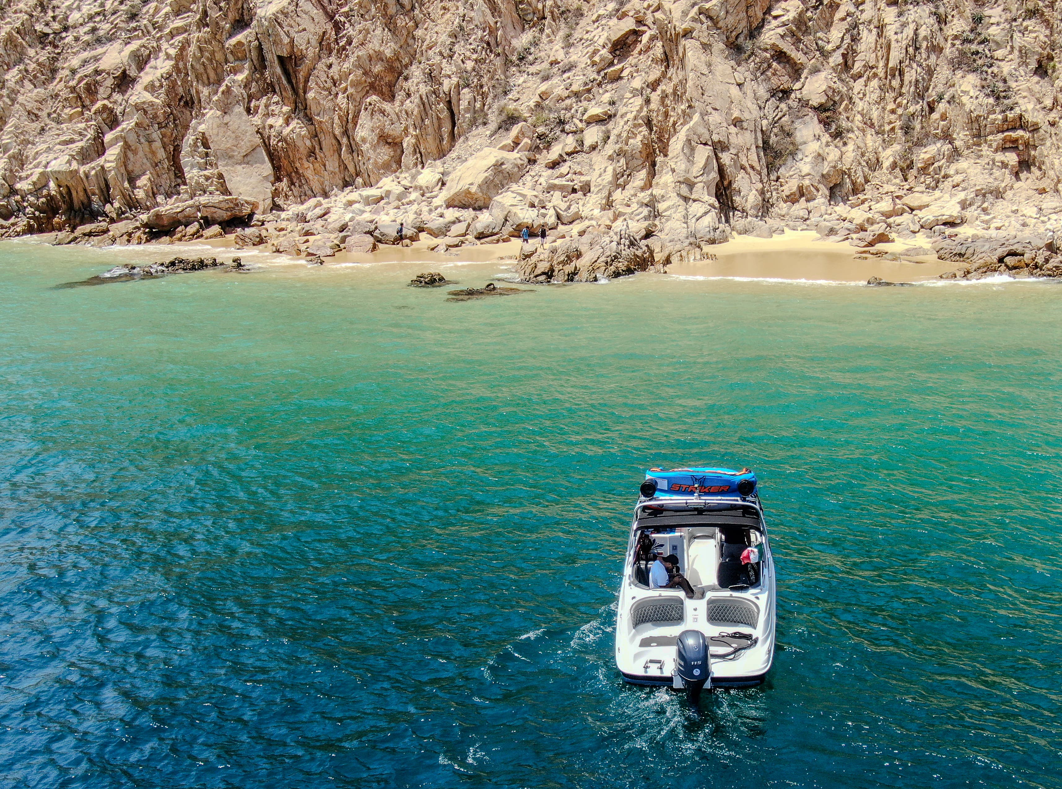 Yamaha 28ft — yacht charter in Cabo San Lucas — photo 2