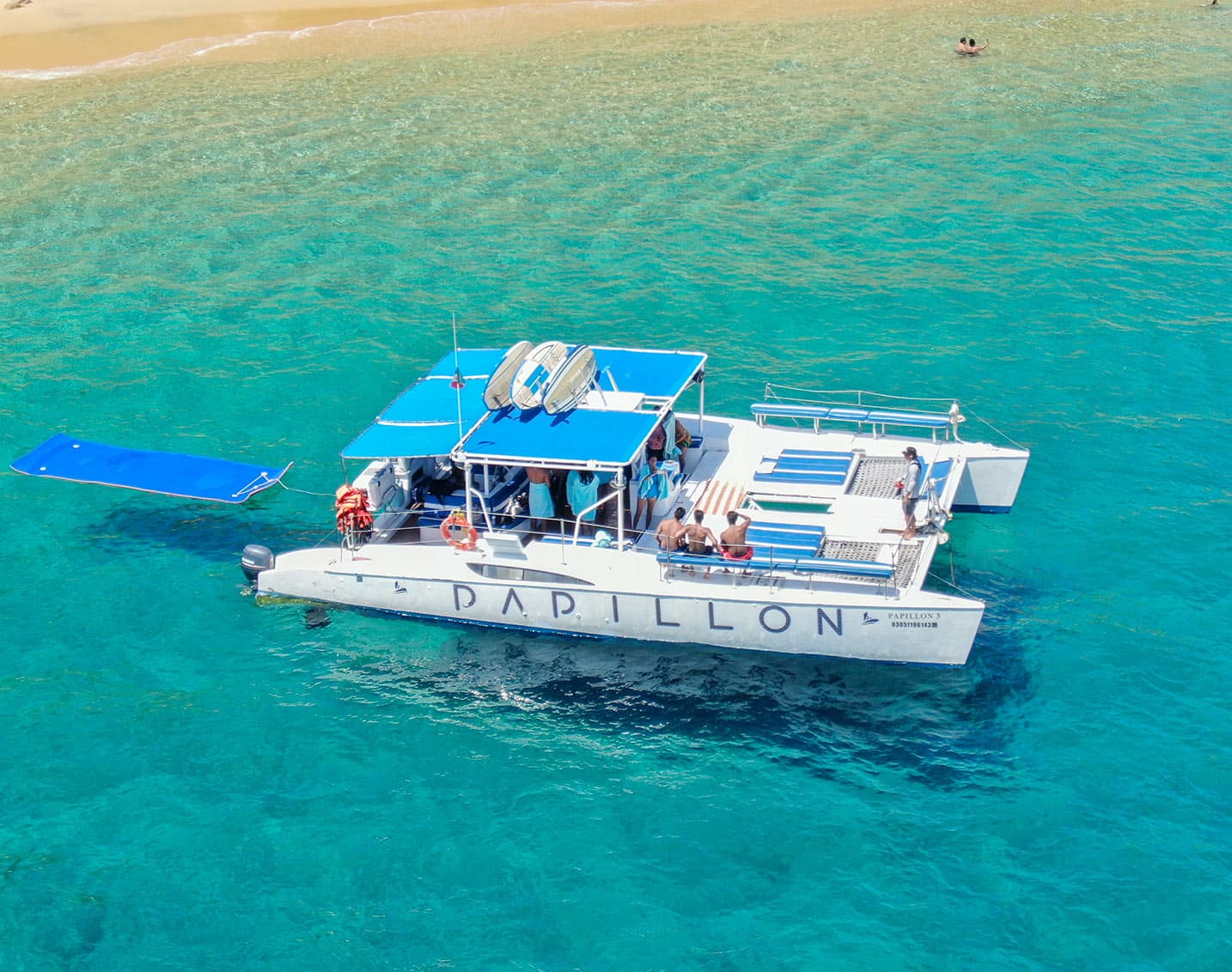 Catamaran 47ft — yacht charter in Cabo San Lucas — photo 2