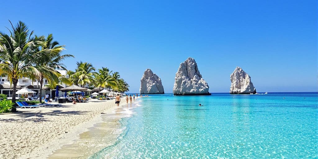 Airfare: Best prices to Cabo San Lucas in 2025