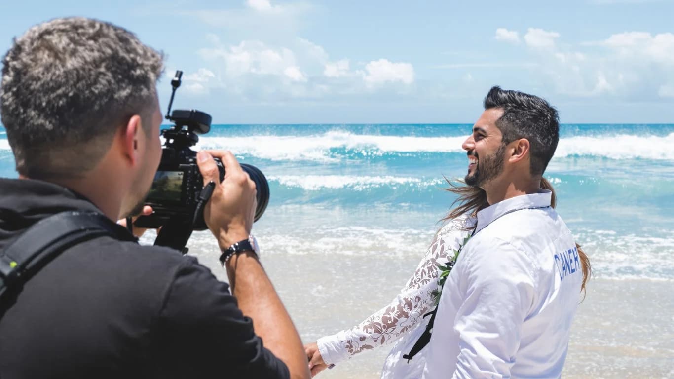 Cabo Photography Services That Include Same-Day Previews