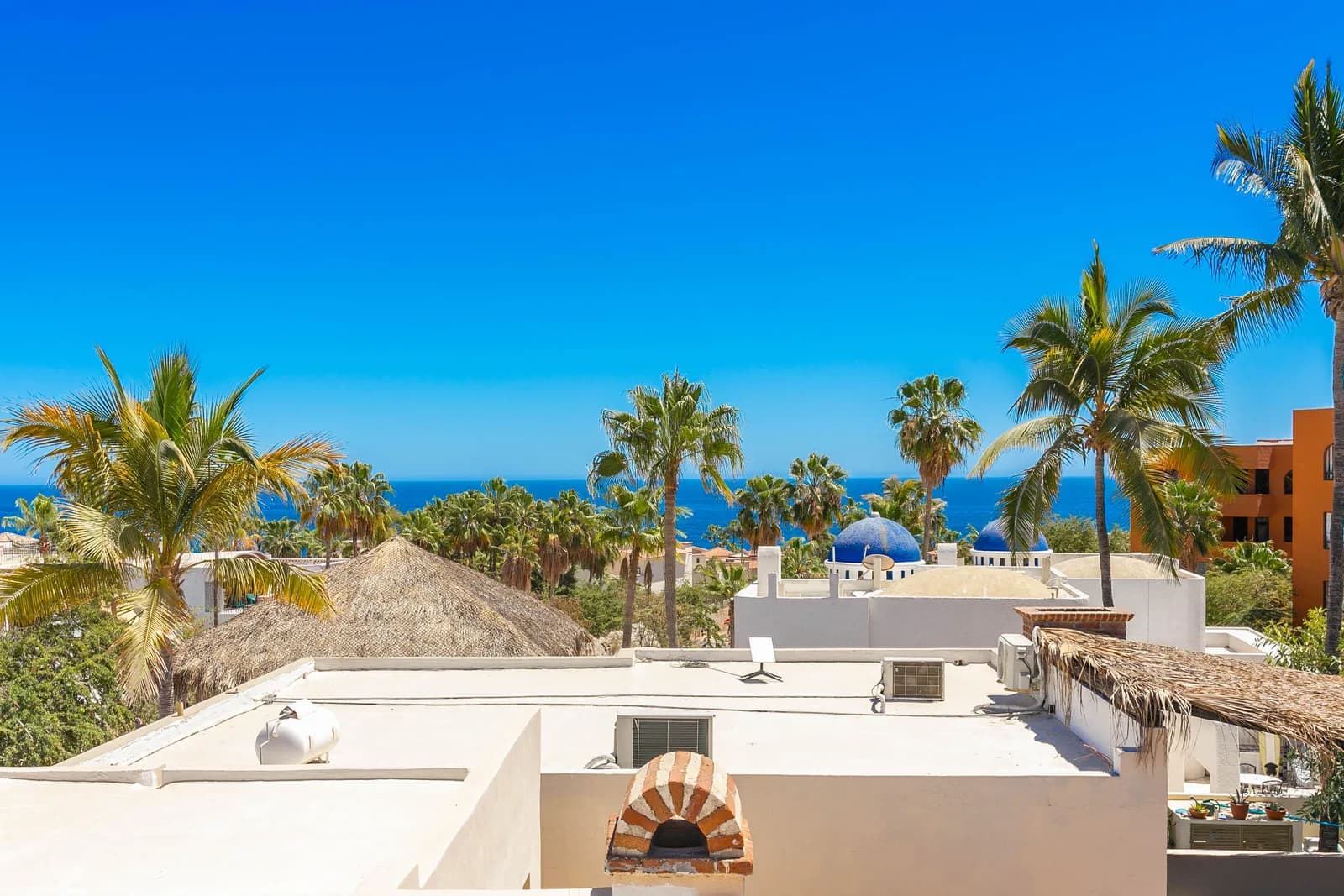 Cabo Bello gallery photo 10