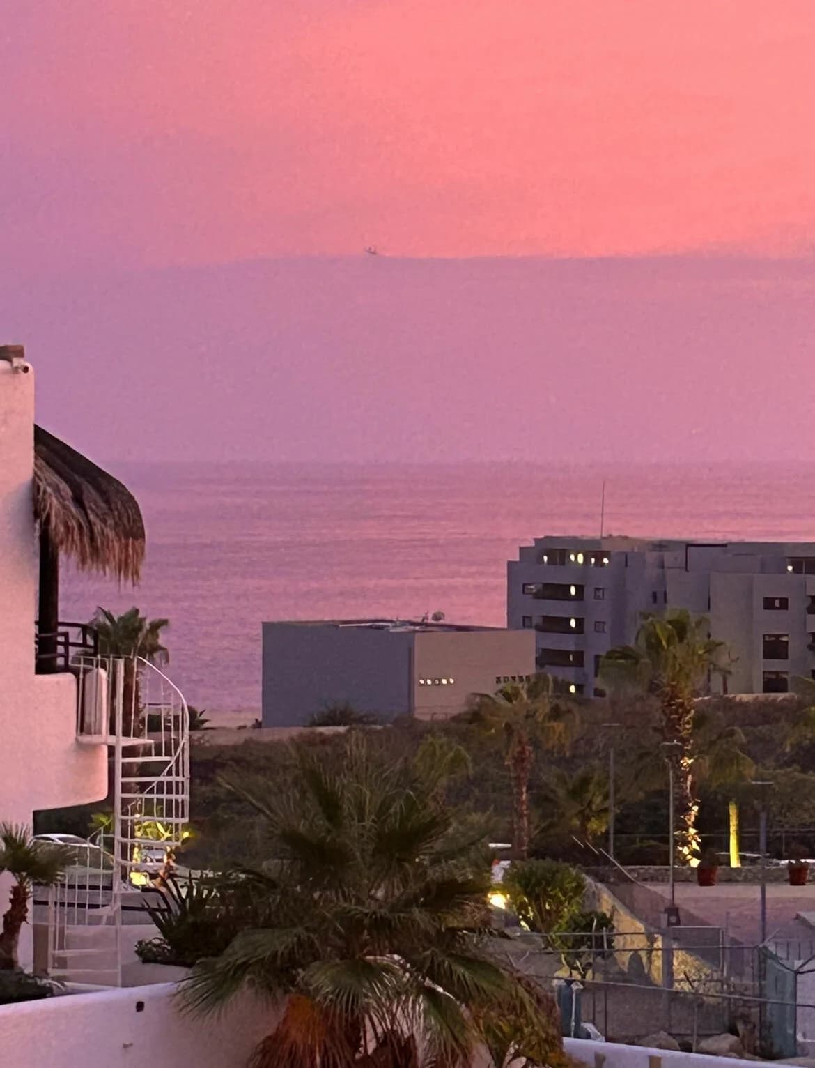 Cabo Bello gallery photo 12