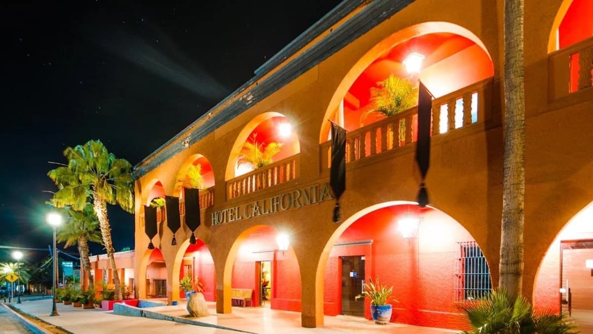 Hotel California Todos Santos, a resort in Todos Santos
