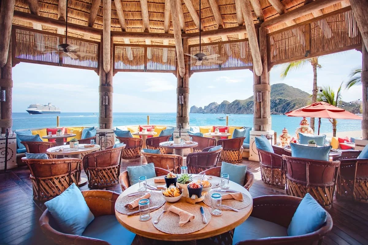 Hacienda Cocina y Cantina - restaurant in Cabo San Lucas