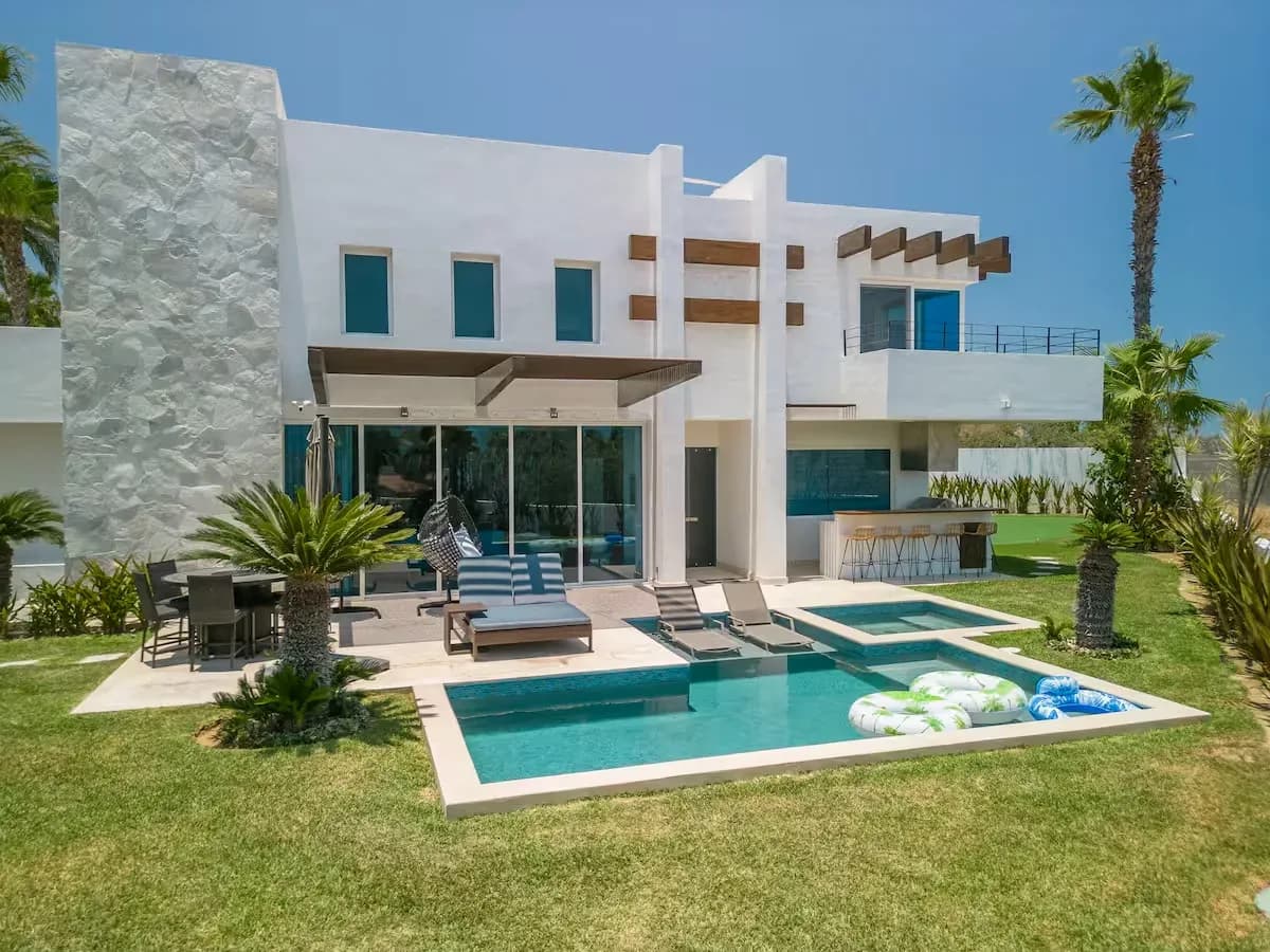 Villa decorated to your theme