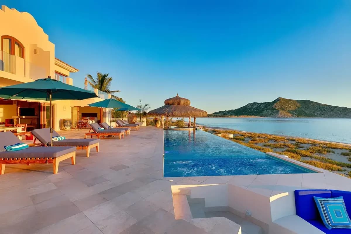 Villa Bahia De Los Frailes - luxury villa rental in Cabo San Lucas