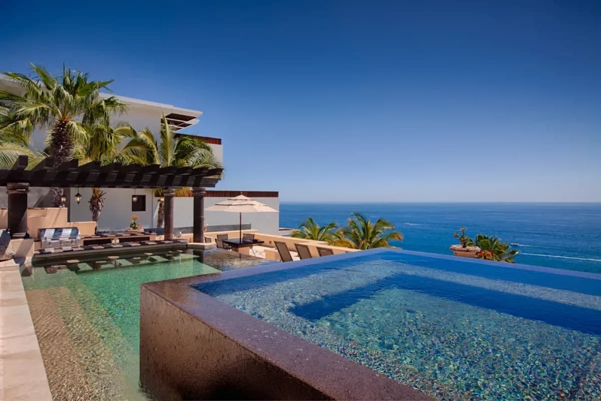 Plan the Ultimate Bachelorette Bash: Large Villa Rentals in Cabo for an Unforgettable 2026 Getaway