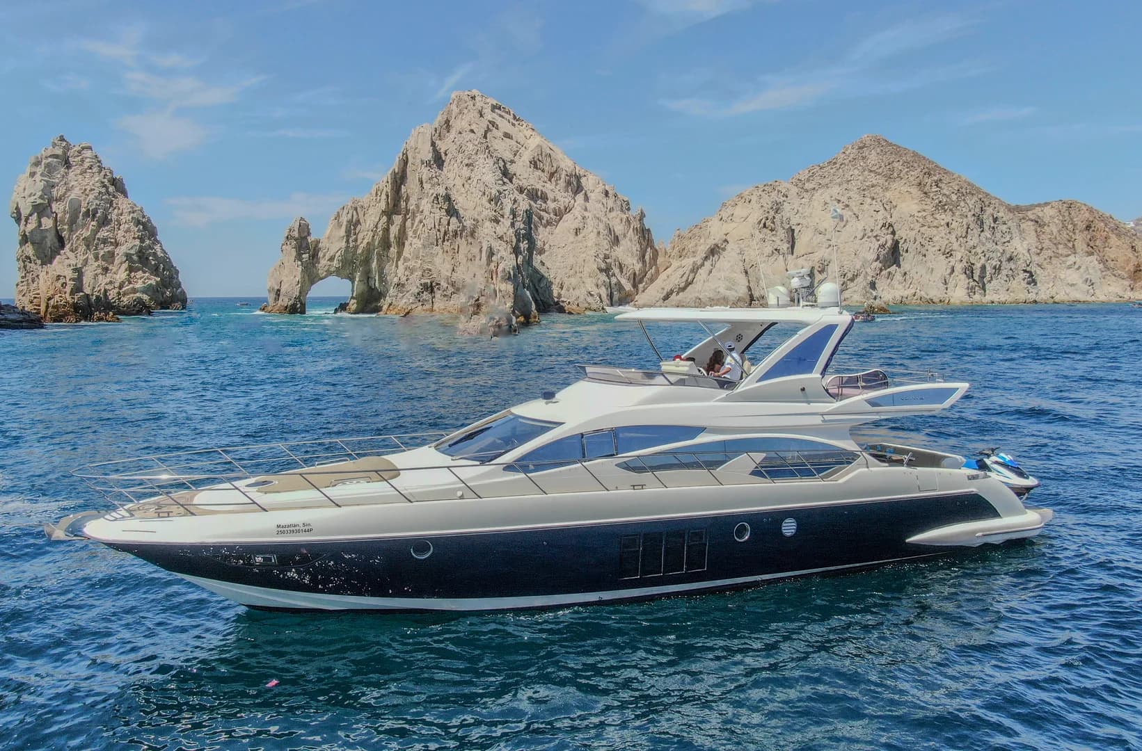 Azimut 68ft - yacht charter in Cabo San Lucas