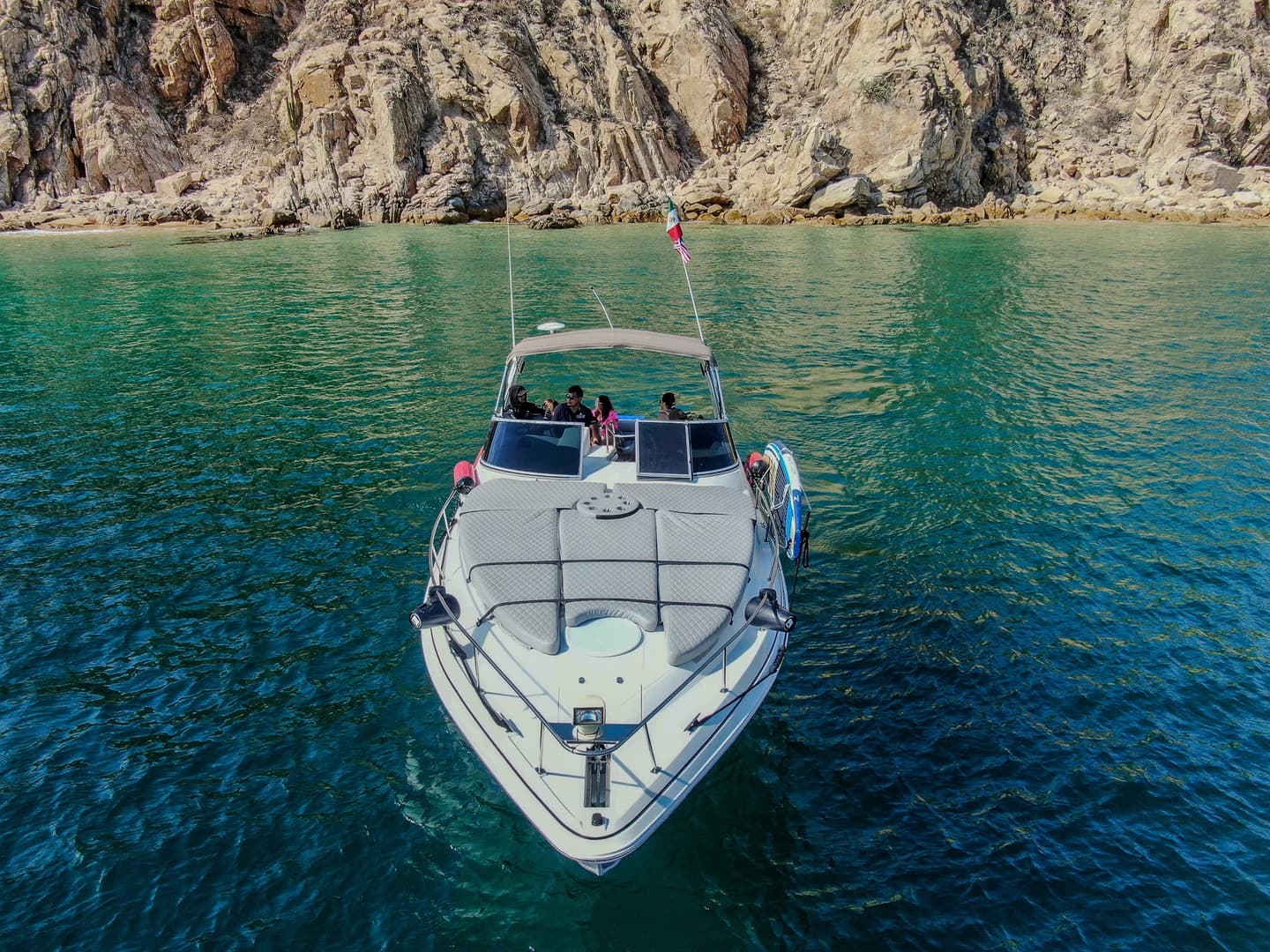 Yacht Cruiser 35ft - yacht charter in Cabo San Lucas